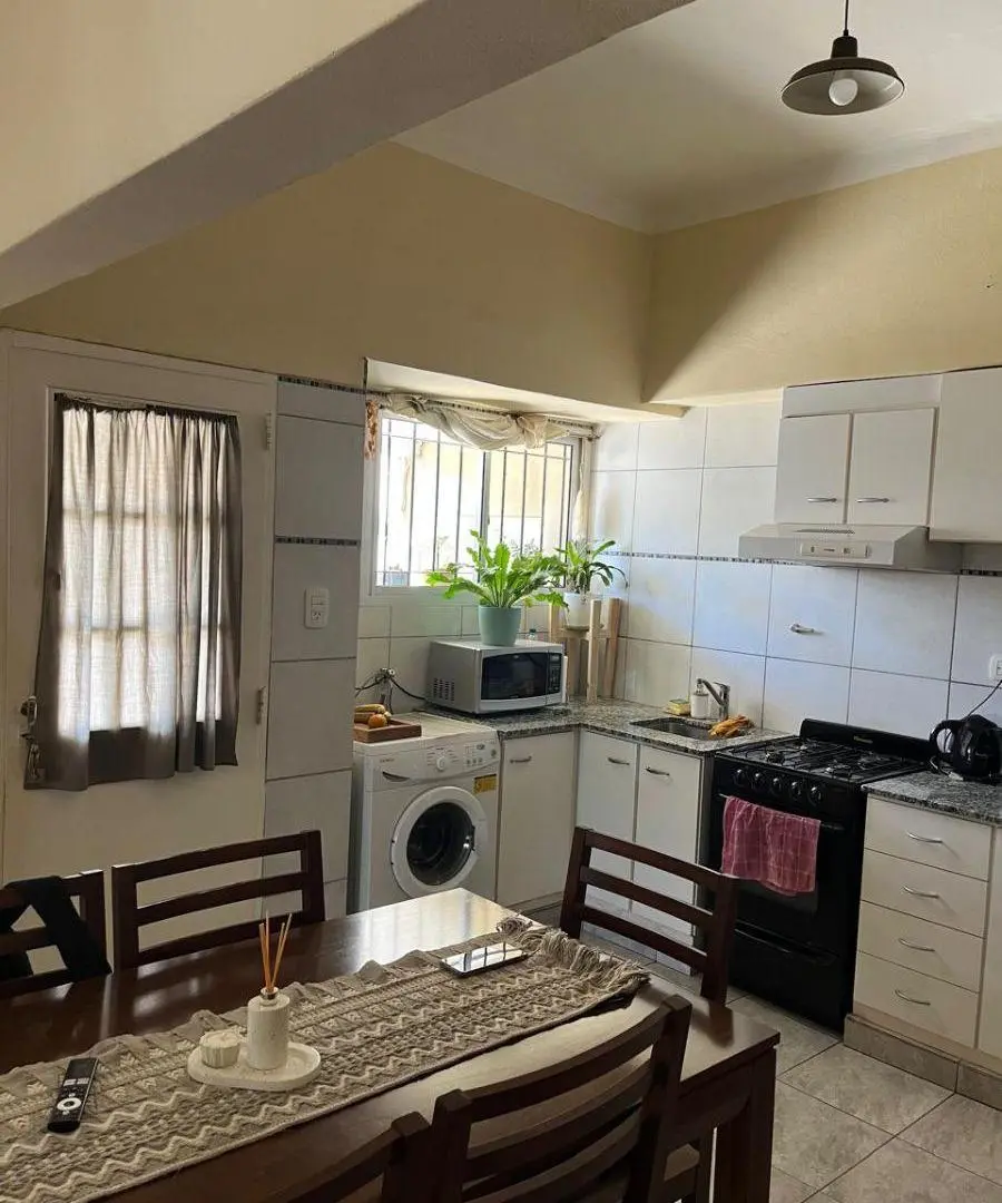 VENTA CASA- Lavalle y Brown 2