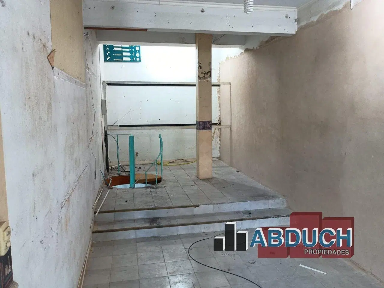 VENTA LOCAL VILLA BALLESTER 5