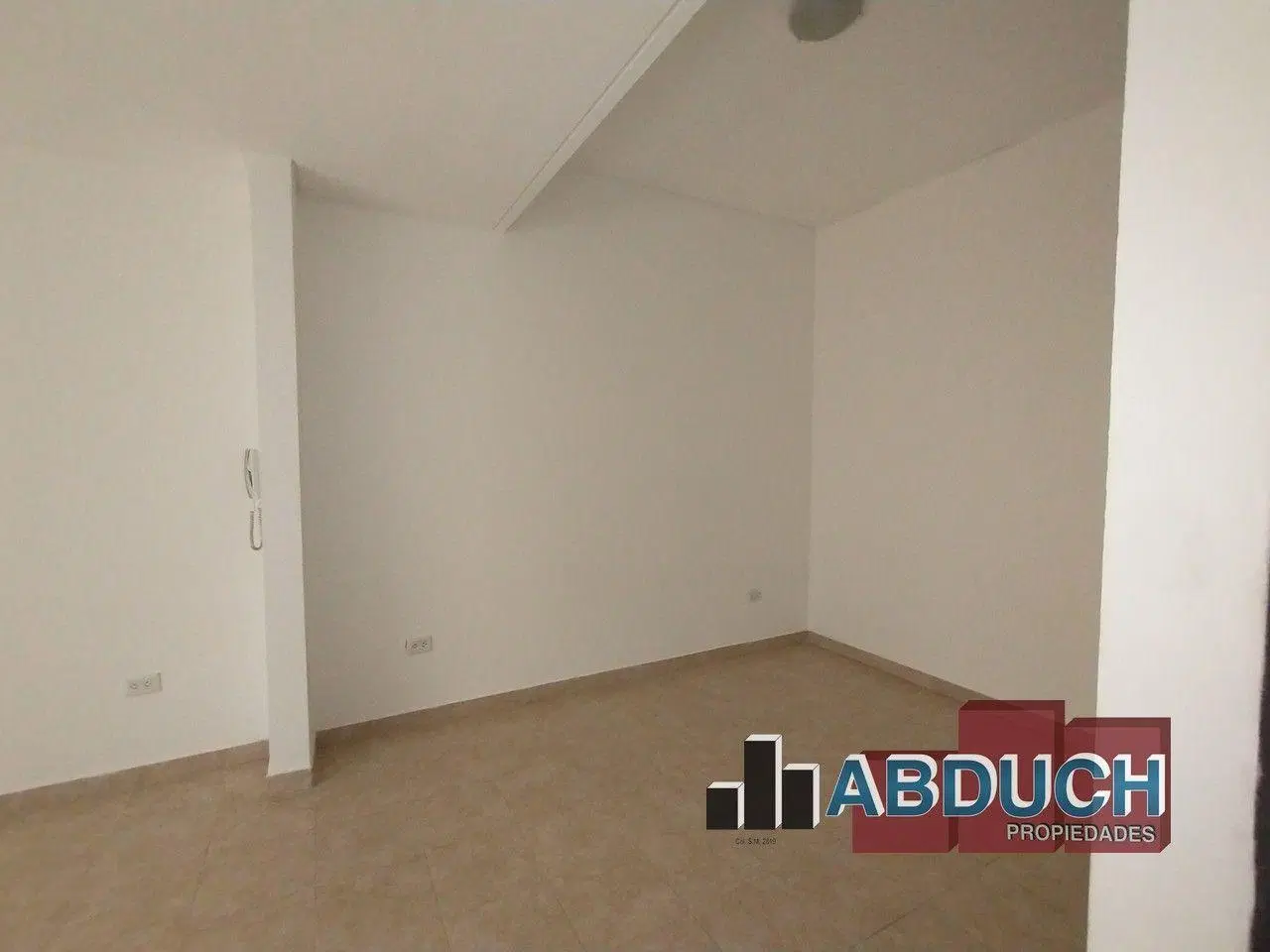 ALQUILER MONOMABIENTE VILLA BALLESTER 2
