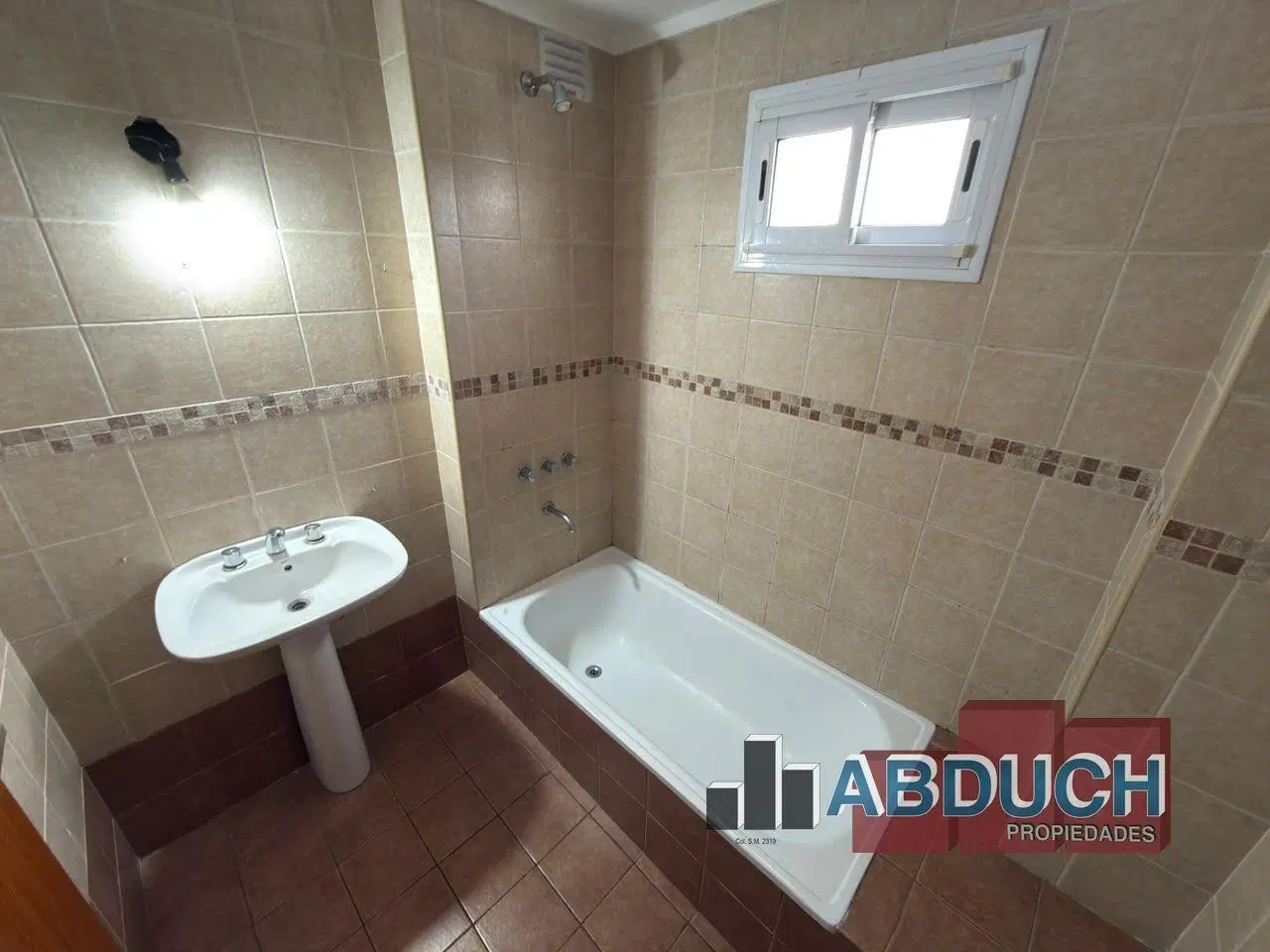 DEPARTAMENTO 2 AMBIENTES EN ALQUILER 4