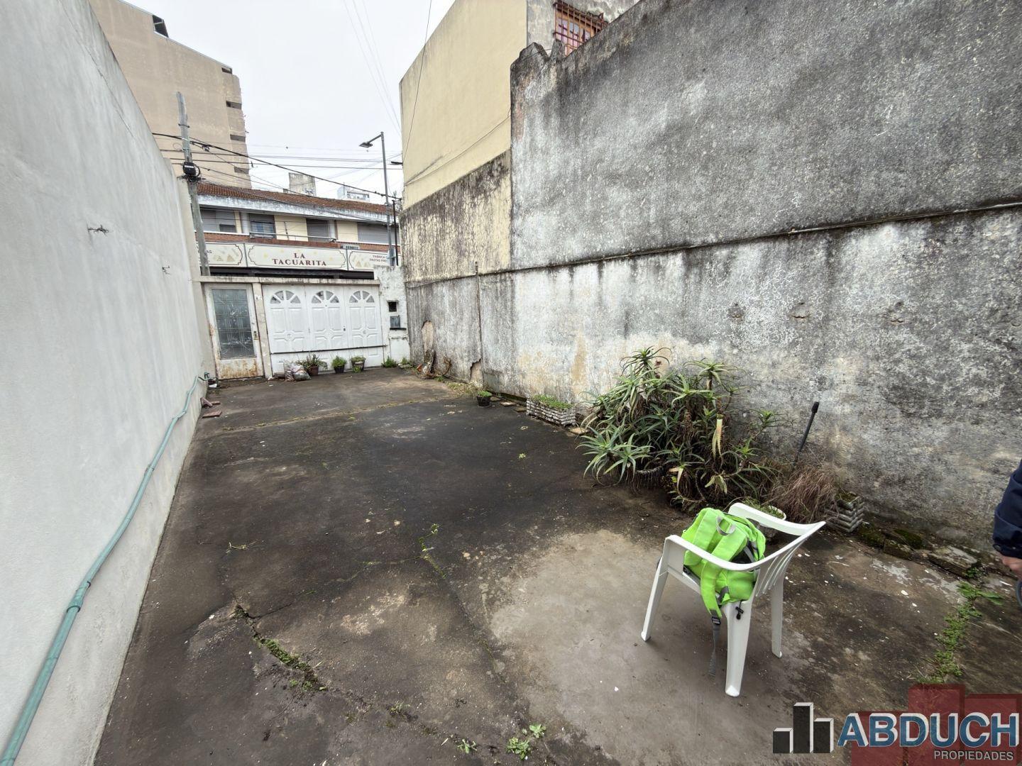 Lote . | ARTIGAS 4817