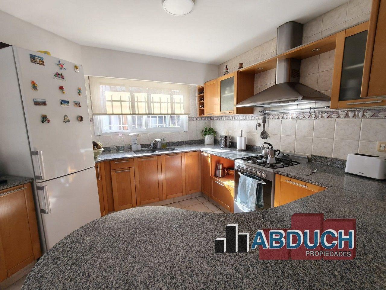 Foto de VENTA CHALET 4 AMBIENTES VILLA BALLESTER, imagen 3