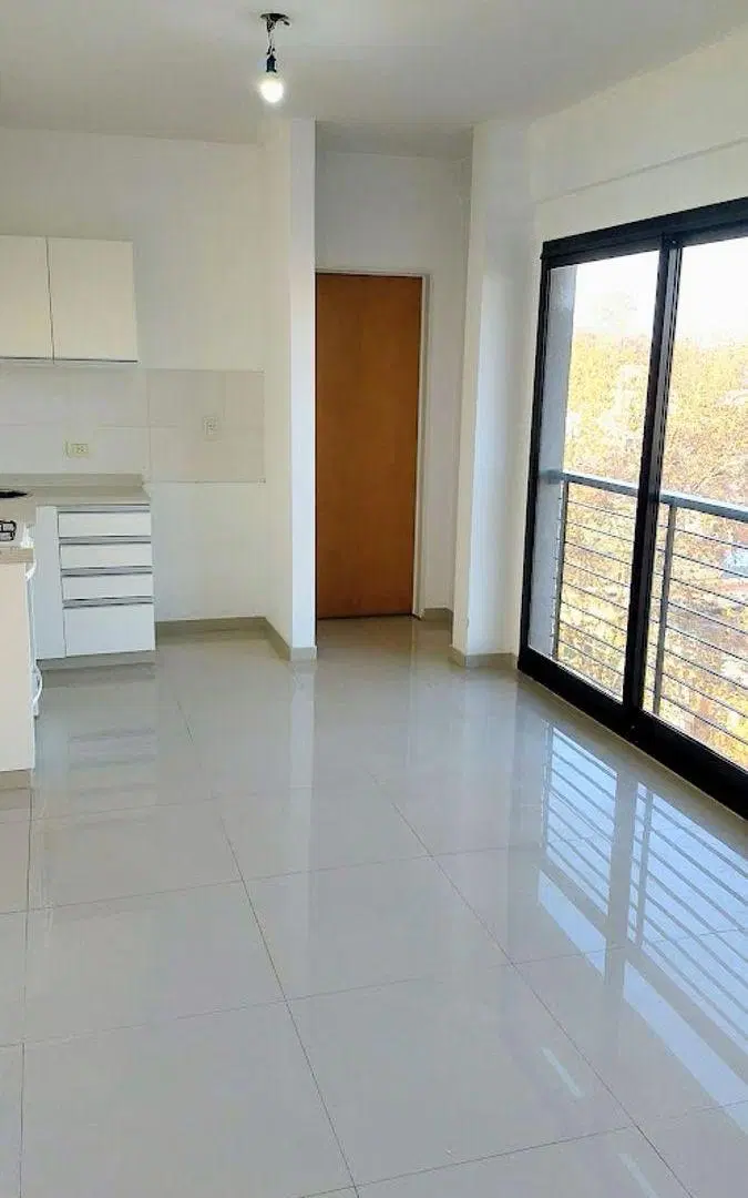 MONOAMBIENTE EN VILLA DEVOTO AL FRENTE 4
