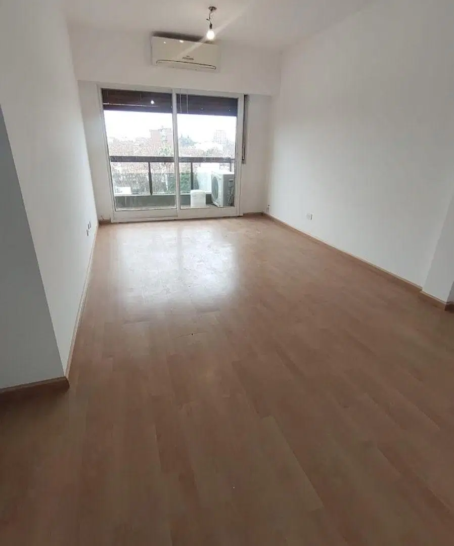 DEPARTAMENTO 3 AMBIENTES CONTRAFRENTE EN VILLA DEVOTO 1