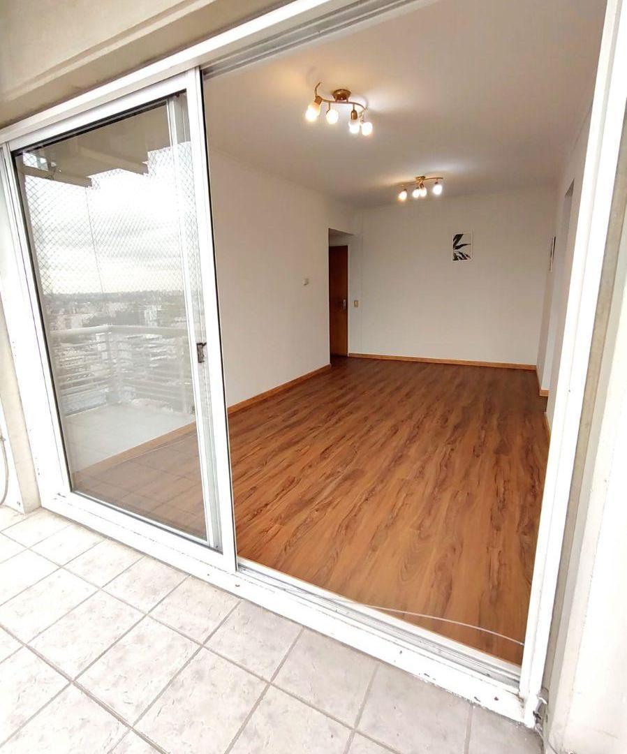 Foto de DEPARTAMENTO EN ALQUILER DE 2 AMBIENTES EN FLORES, imagen 2