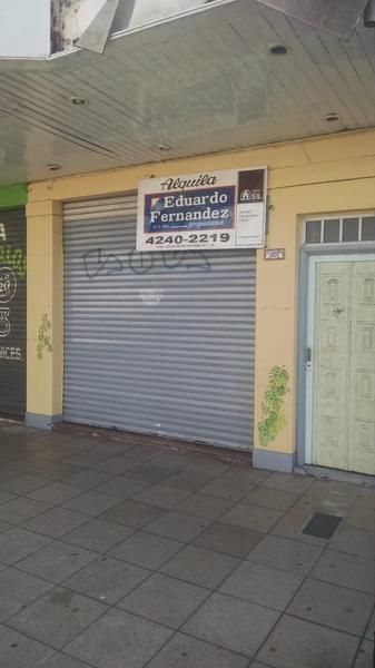 Local - Lanús Este