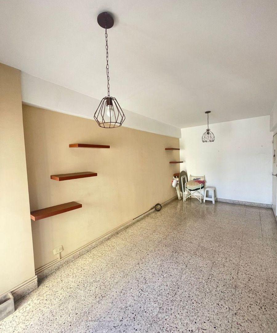 DEPARTAMENTO 2 AMBIENTES EN EXCELENTE UBICACION