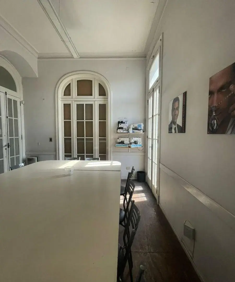 Inmueble comercial ubicado en una esquina estratégica de Lanús 4