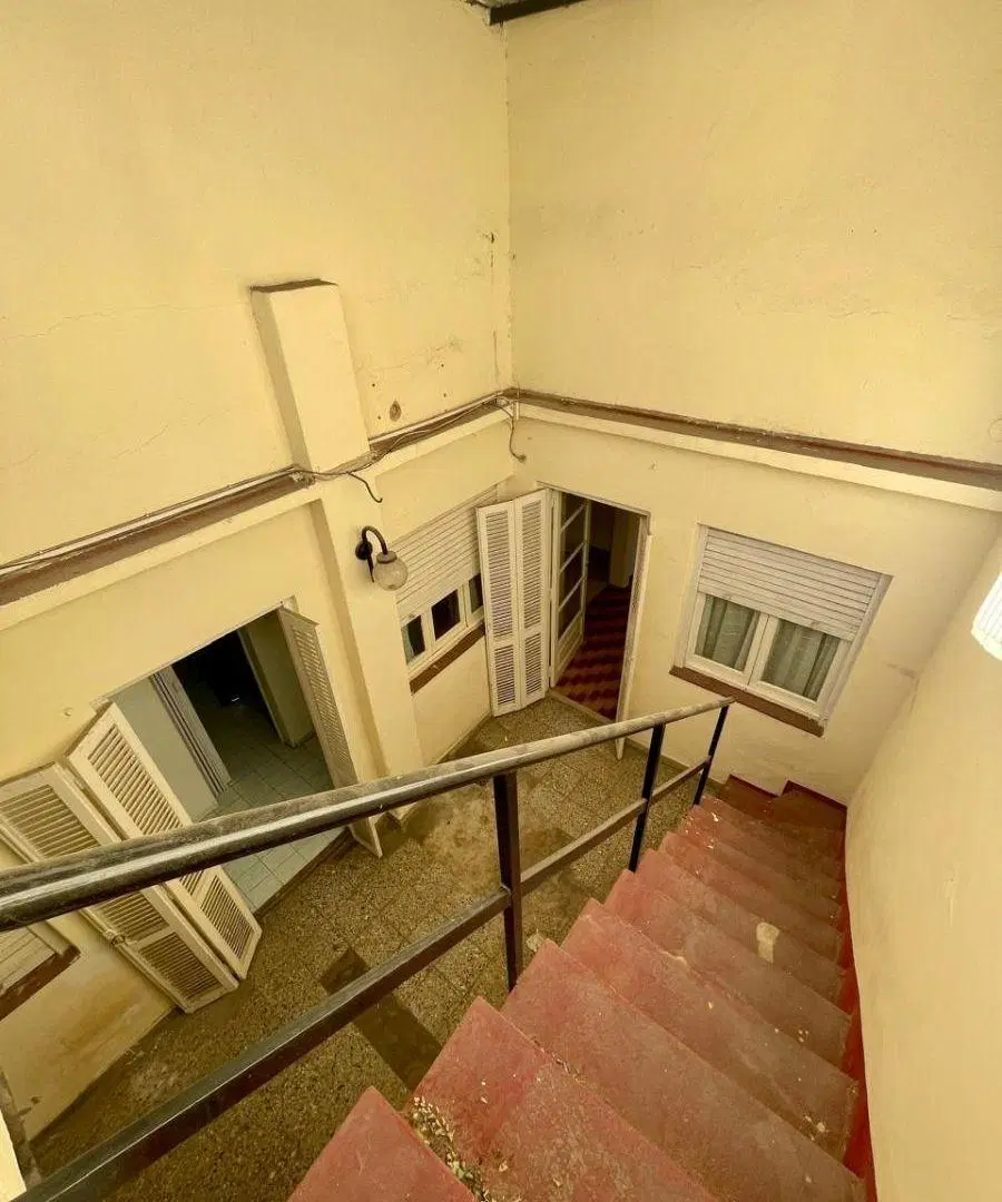 OPORTUNIDAD EN LANUSITA - DEPTO 2 AMBIENTES CON TERRAZA 8
