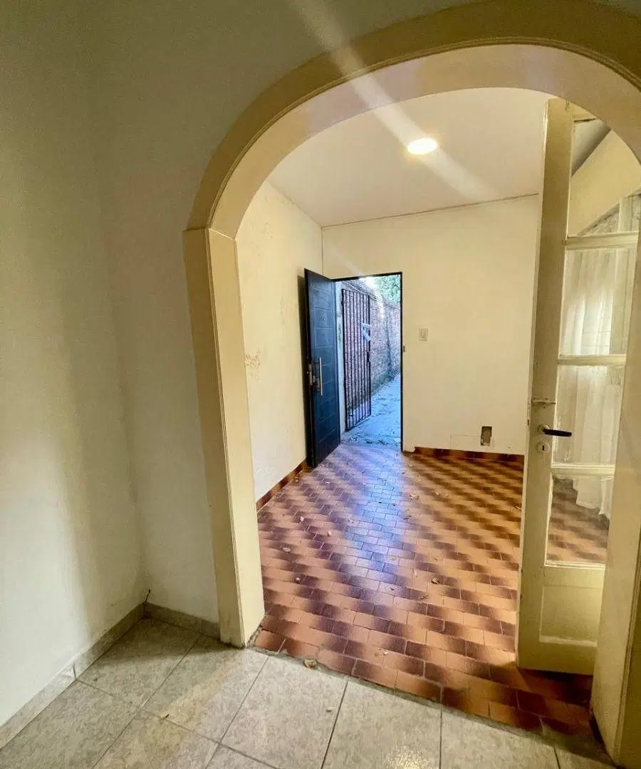 OPORTUNIDAD EN LANUSITA - DEPTO 2 AMBIENTES CON TERRAZA 3