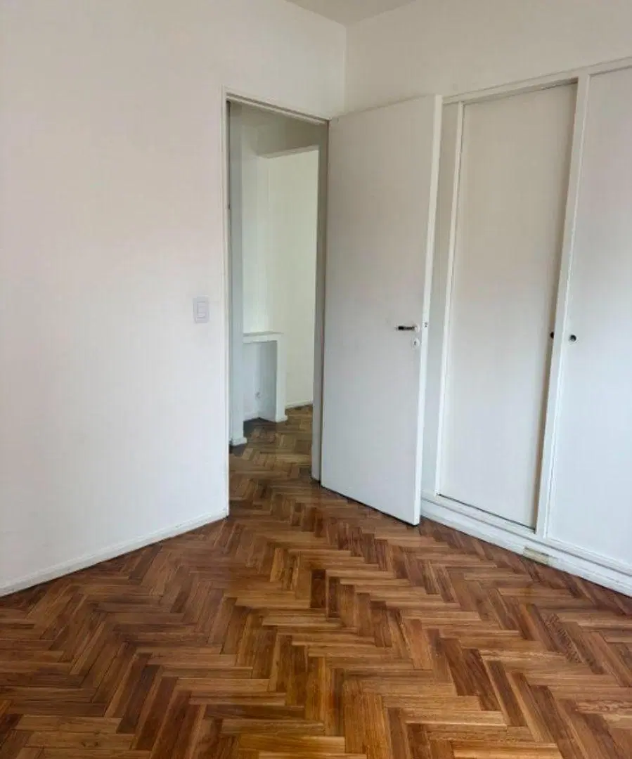 2 AMBIENTES EN LANUS ESTE CENTRO! 4