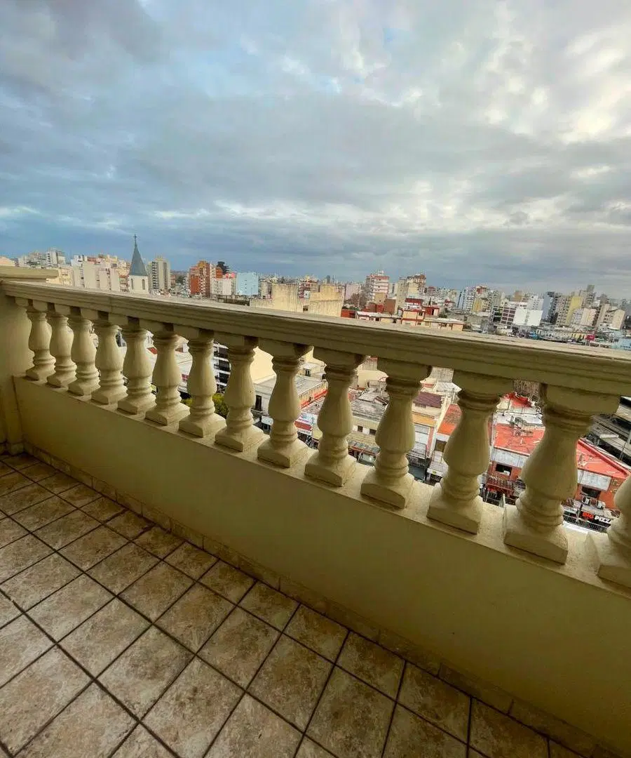 Edificio Austral XXII .moderno departamento de dos ambientes al frente 8