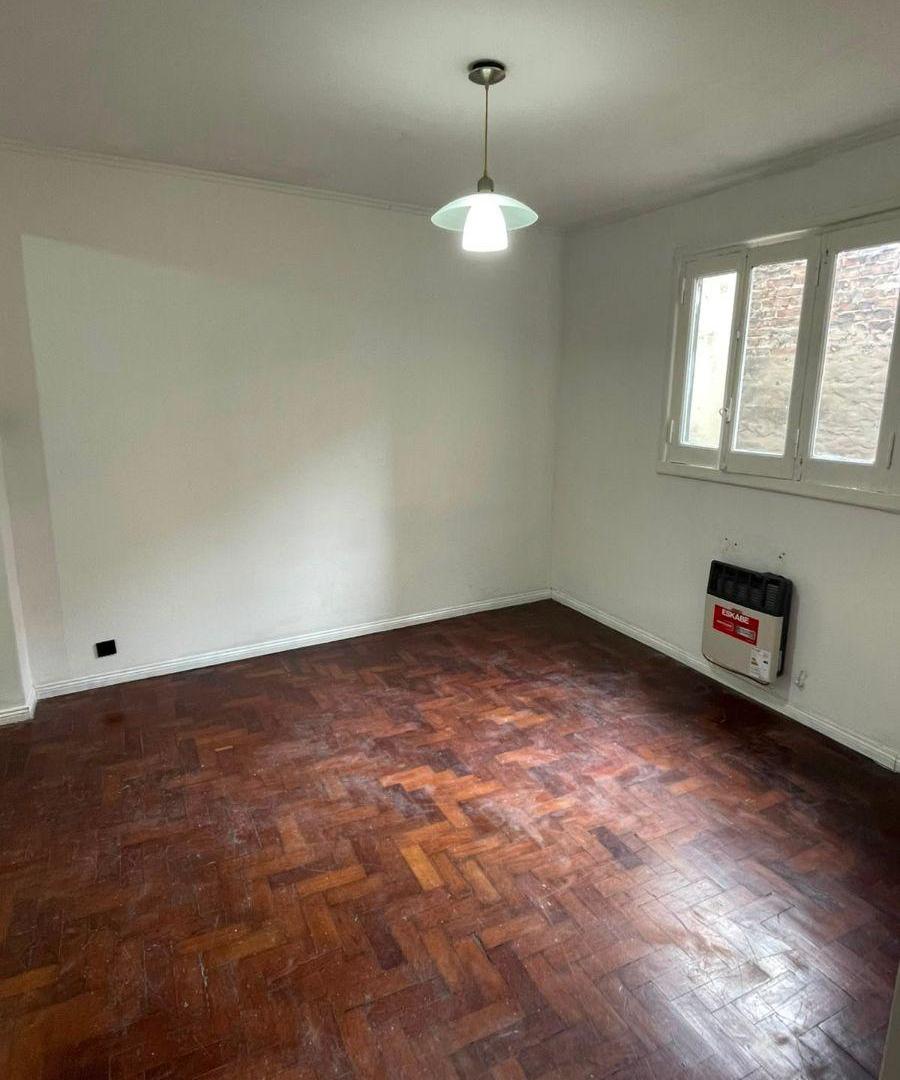Foto de DEPARTAMENTO 2 AMBIENTES CON TERRAZA, imagen 1