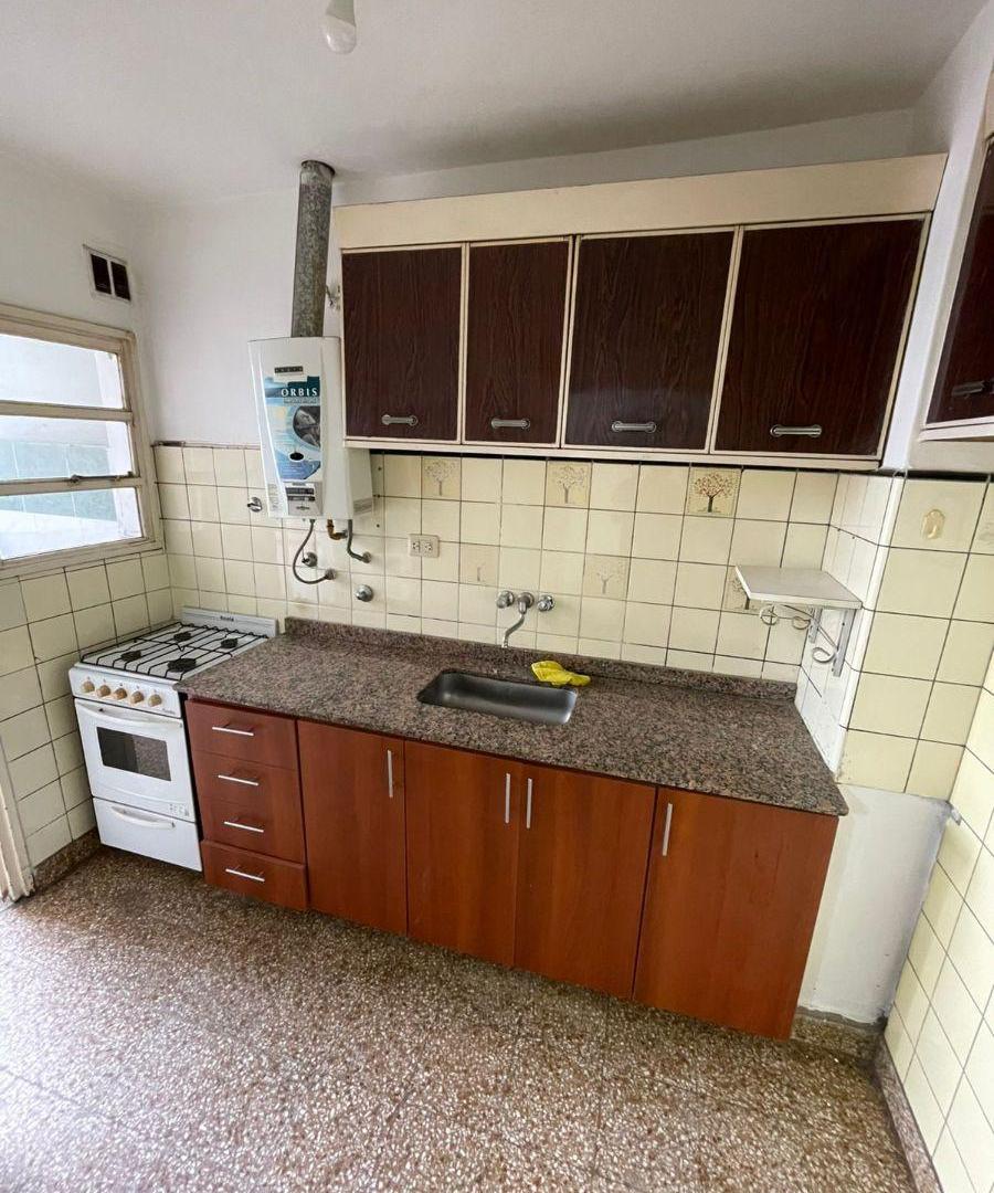 Foto de DEPARTAMENTO 2 AMBIENTES EN EXCELENTE ZONA, imagen 4