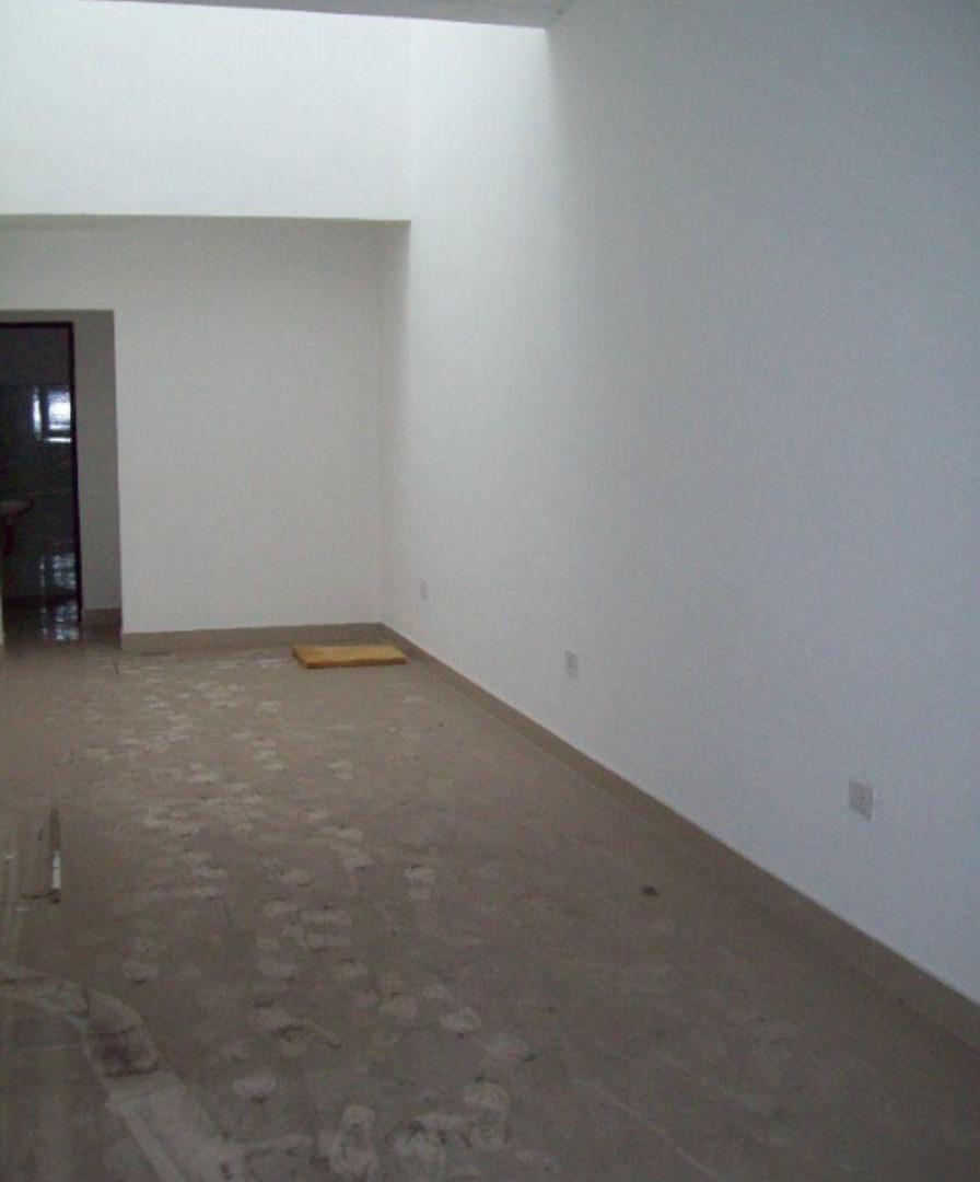 Foto de Local de 3,15 por 9.20 Mts con pisos de pocelanato, imagen 1