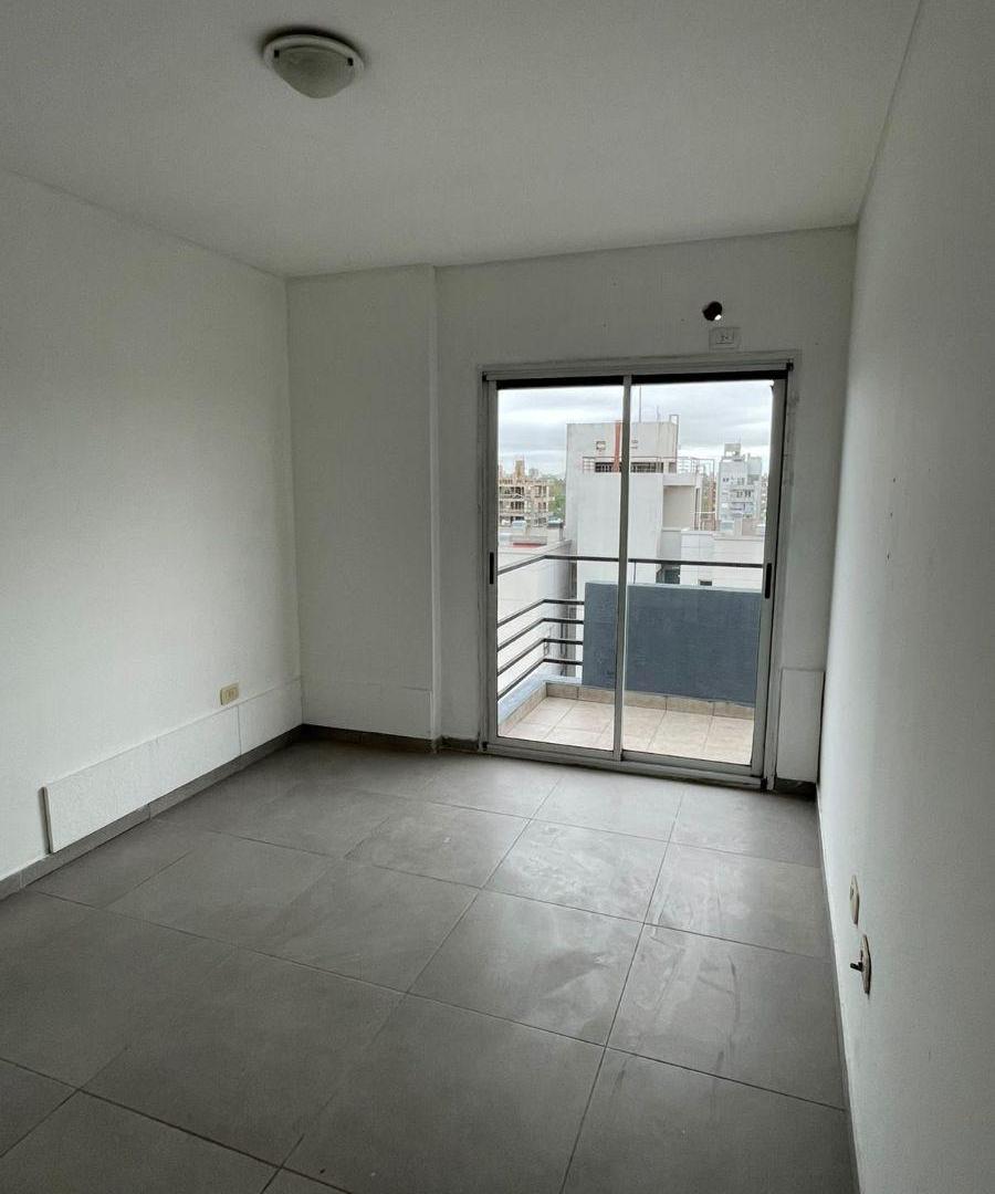 Foto de DEPARTAMENTO 2 AMBIENTES EN ALQUILER, imagen 2