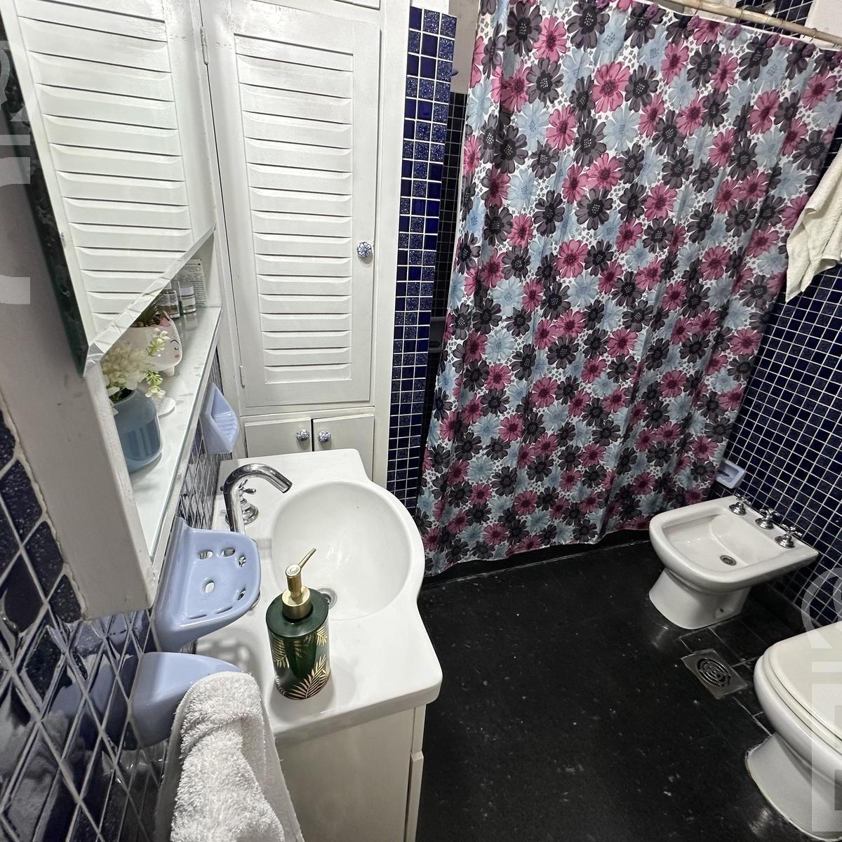 Venta - PH 3 Ambientes - en Dos Plantas - con Cochera - Lanús Oeste. 4