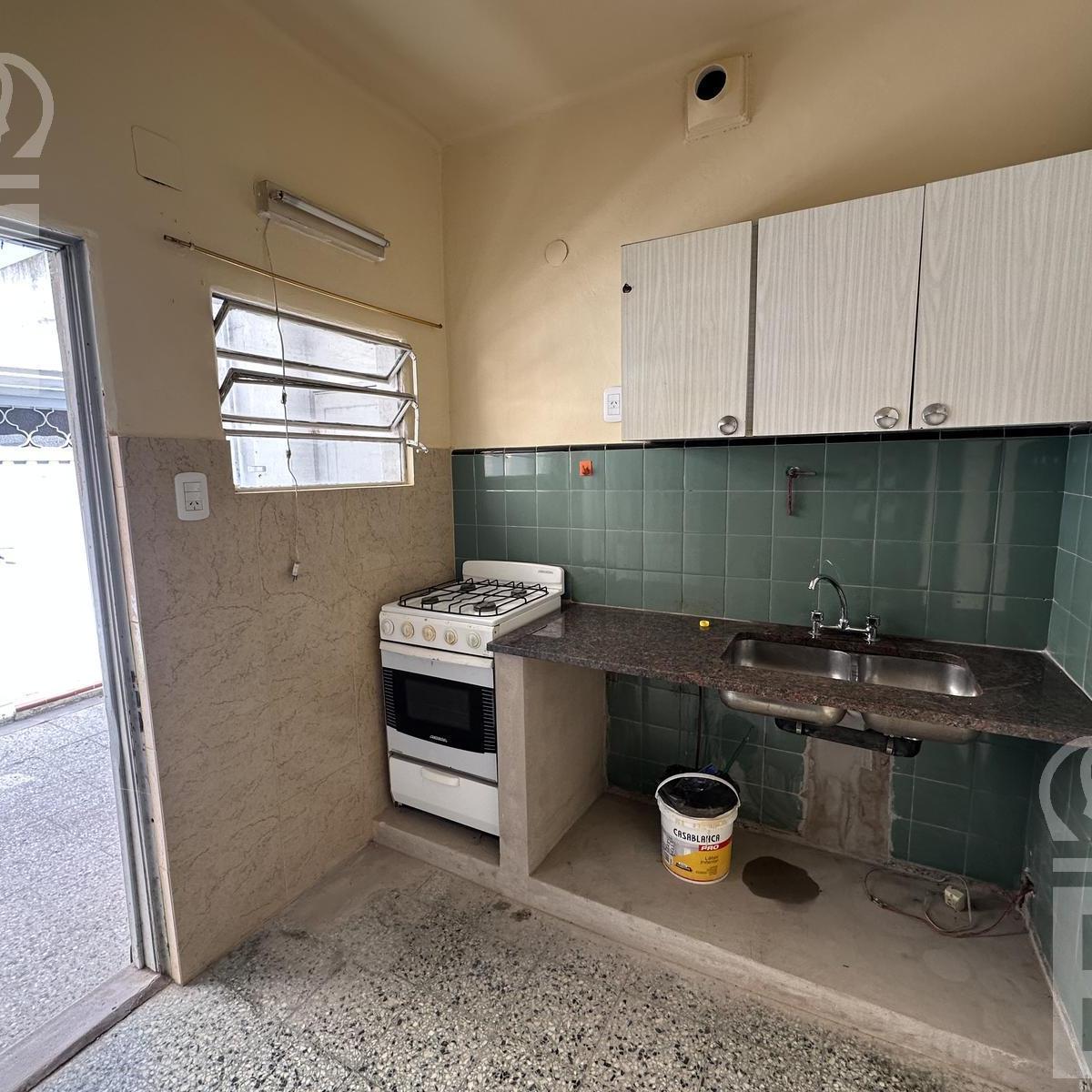 Venta de PH en Lanús Oeste con Gran Lote Para Construir! 5