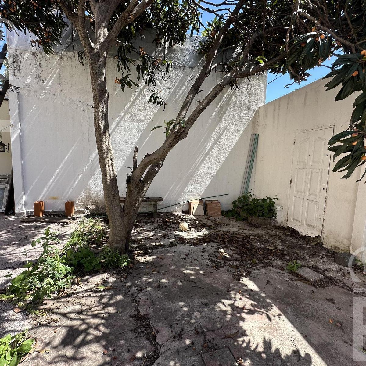 Venta de PH en Lanús Oeste con Gran Lote Para Construir! 4