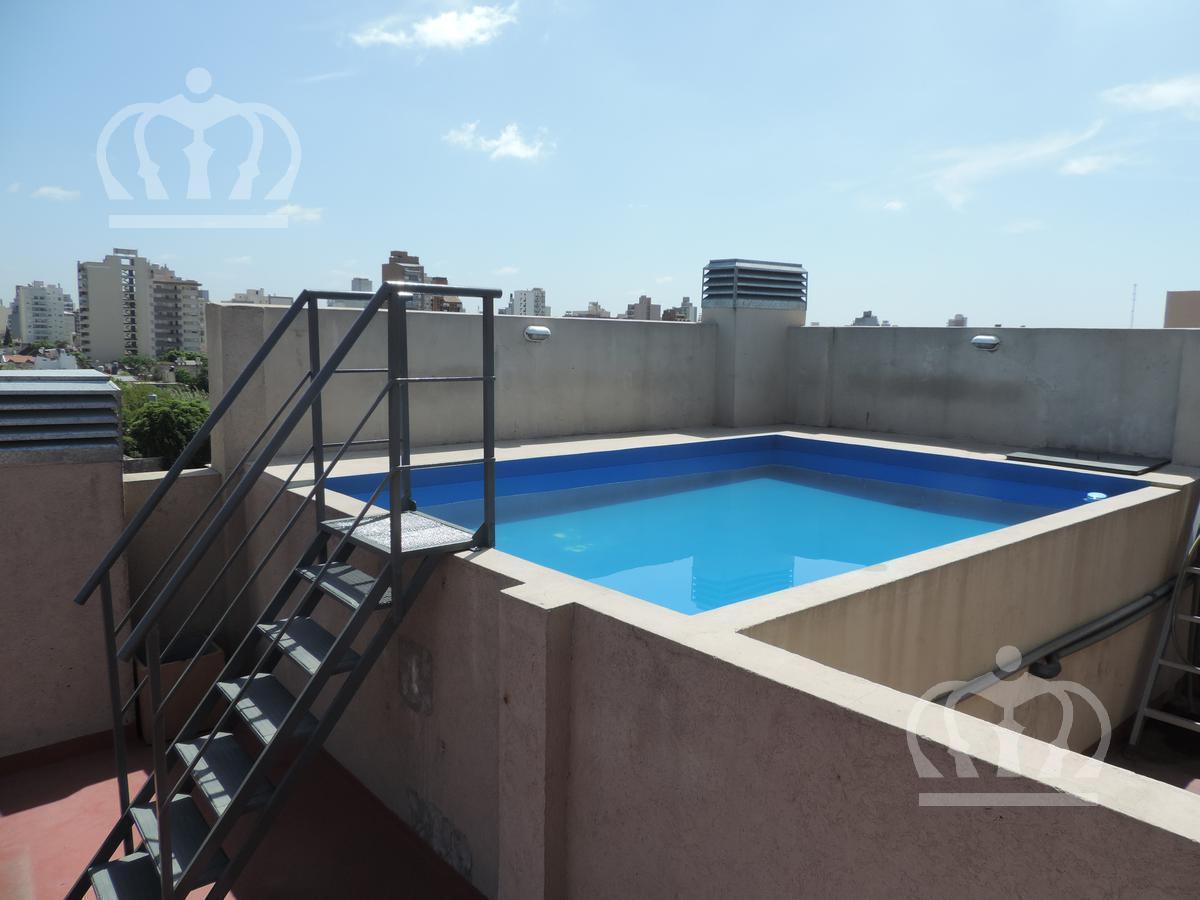 Venta Dpto - 2 ambientes - con pileta - cochera cubierta - Apto Crédito - Lanús Este