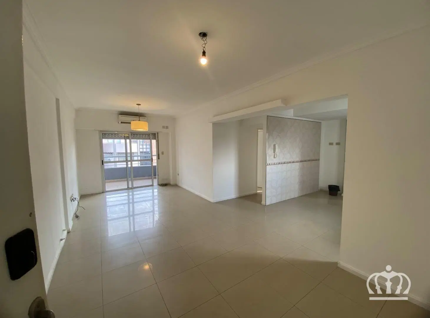 Excelente semipiso 3 ambientes con balcon al frente 3