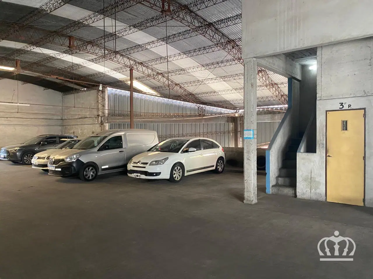 Venta- Cochera en Lanús Este 5