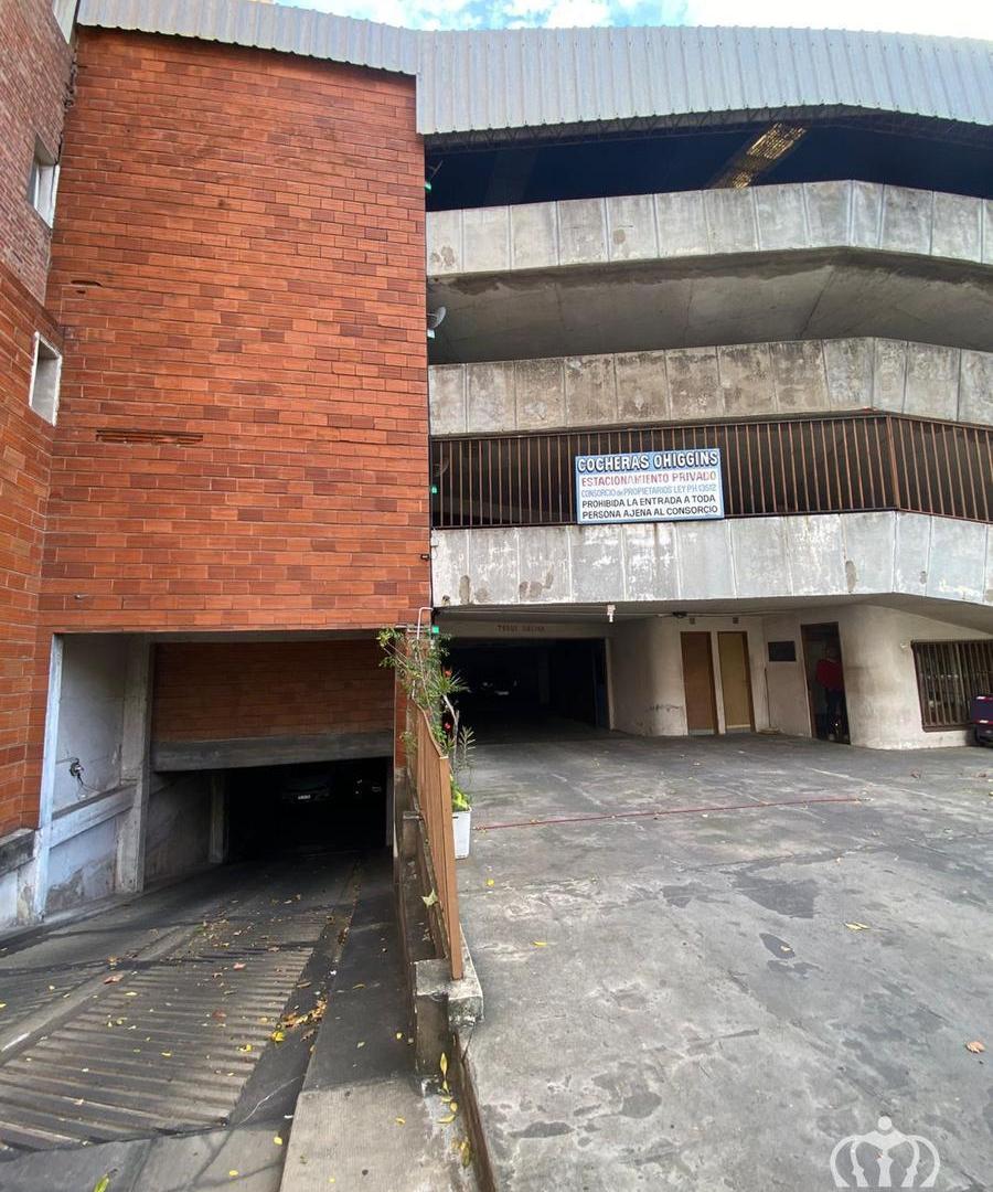 Venta- Cochera en Lanús Este