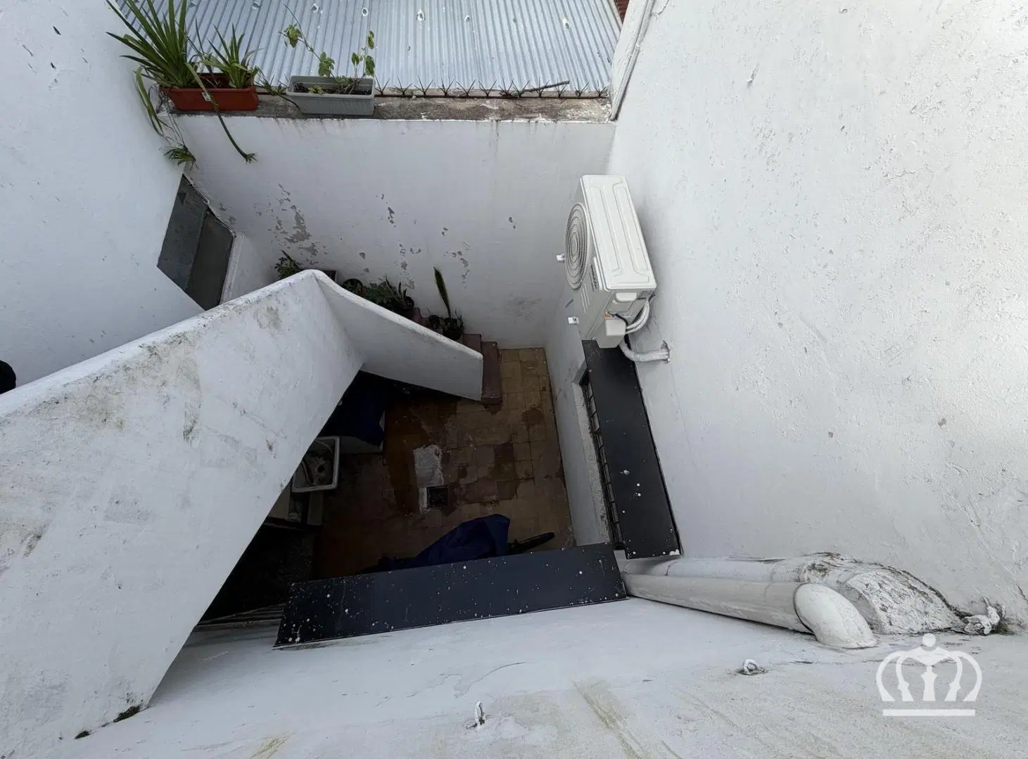 PH en venta 2 ambientes centrico con patio y terraza en Lanús Este 3