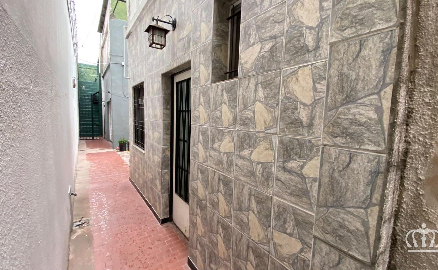 Foto de Depto tipo casa céntrico 2 ambientes con terraza. Apto credito., imagen 4