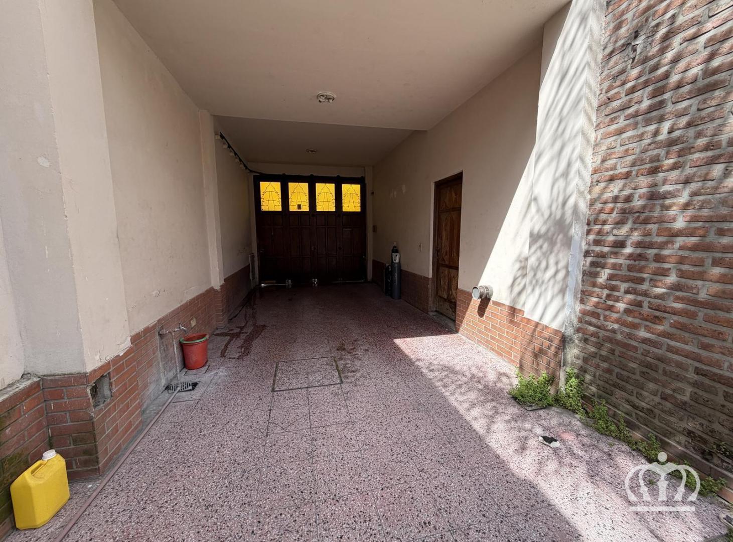 Foto de Venta-PH- Planta baja-2 ambientes- cochera-patio amplio a, imagen 4