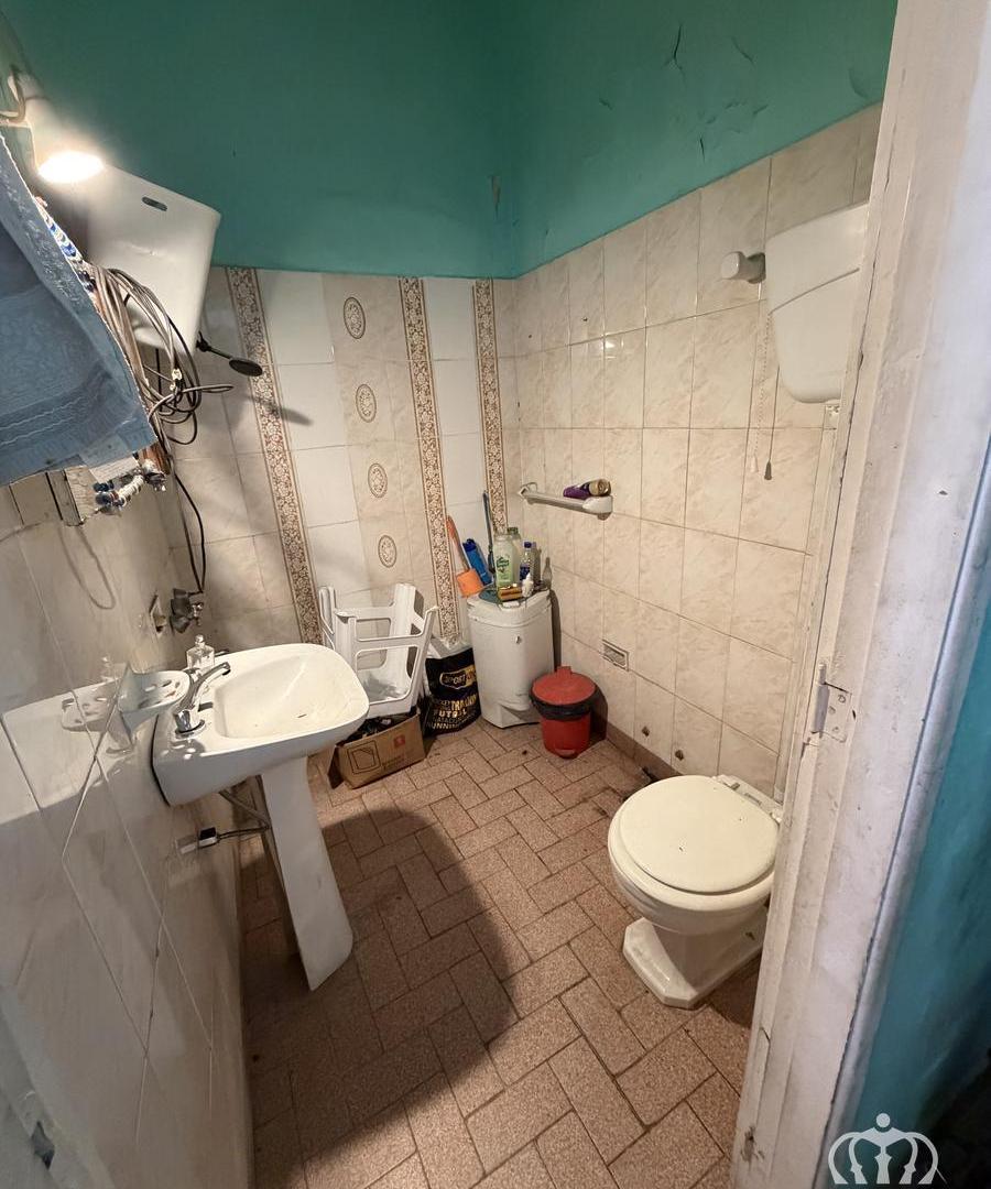 Foto de Venta-PH- Planta baja-2 ambientes- cochera-patio amplio a, imagen 5