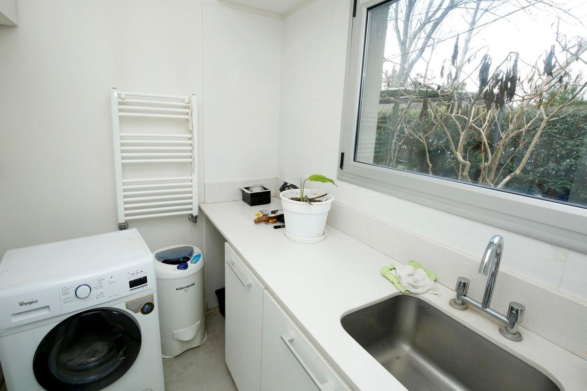 Casas en Venta de Dos Dorm. en Villa Elisa 5