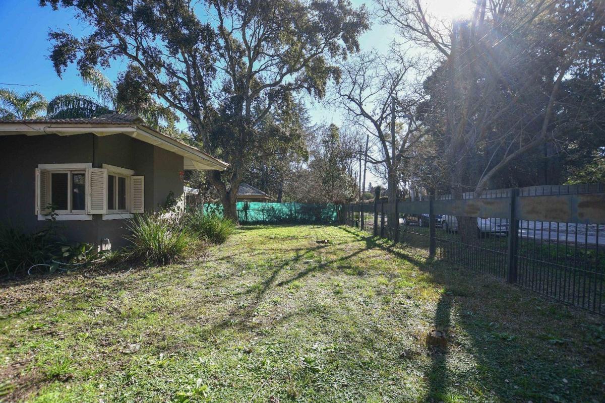 Casas en Venta de Dos Dorm. en Villa Elisa 3