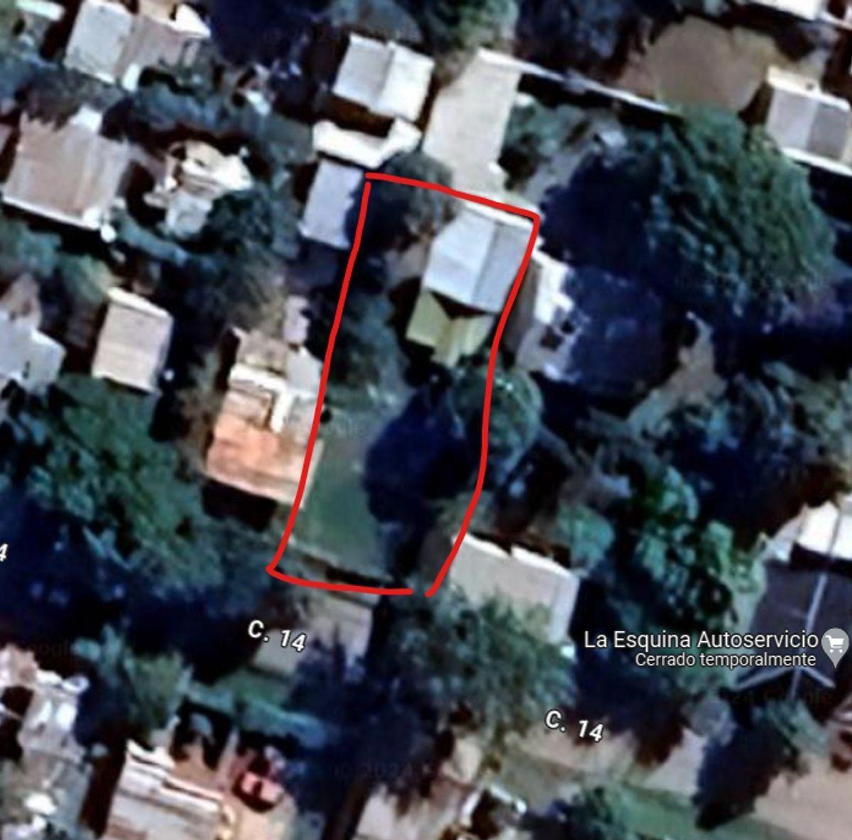 Venta de Casa con 2 Dorm. 4