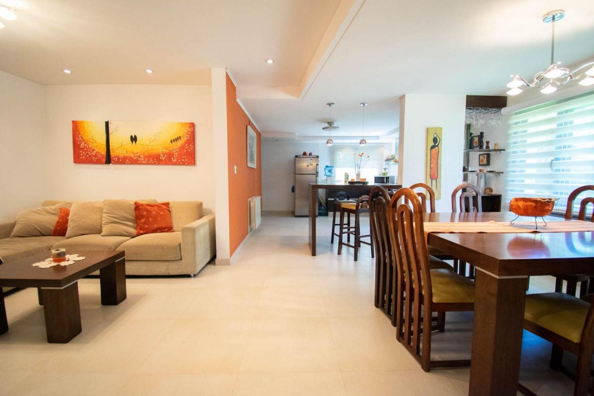 Casa Planta Baja, 4 Dorm. en Villa Elisa 3