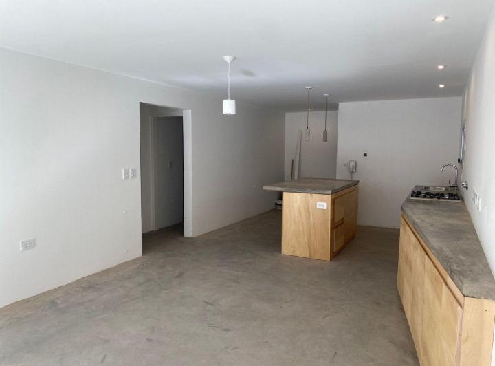 CASA EN VENTA EN CITY BELL ENTRE CAMINOS 3