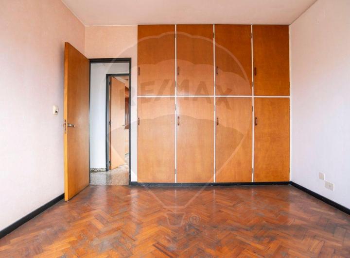Departamento en venta de 4 dormitorios APTO BANCO 3
