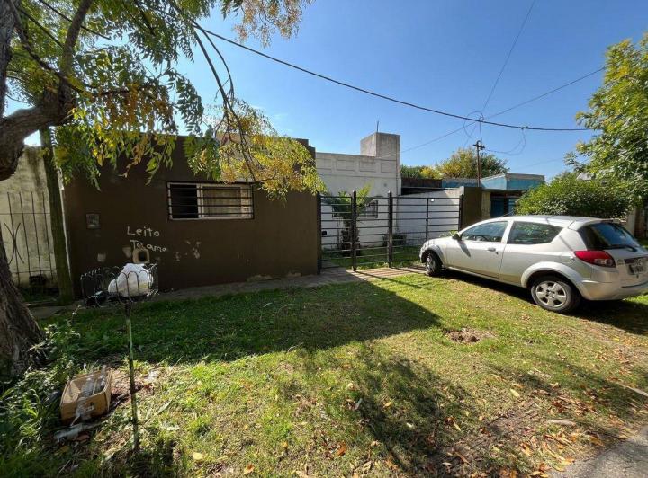 Casa en venta de 2 dormitorios en La Plata 2