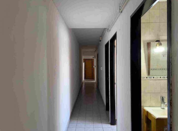 Casa destinada a pensión en venta en La Plata 4