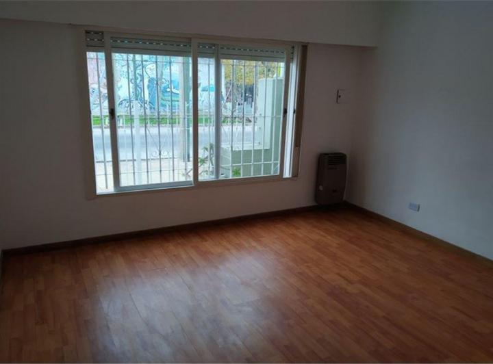 CASA EN ALQUILER EN LA PLATA 3