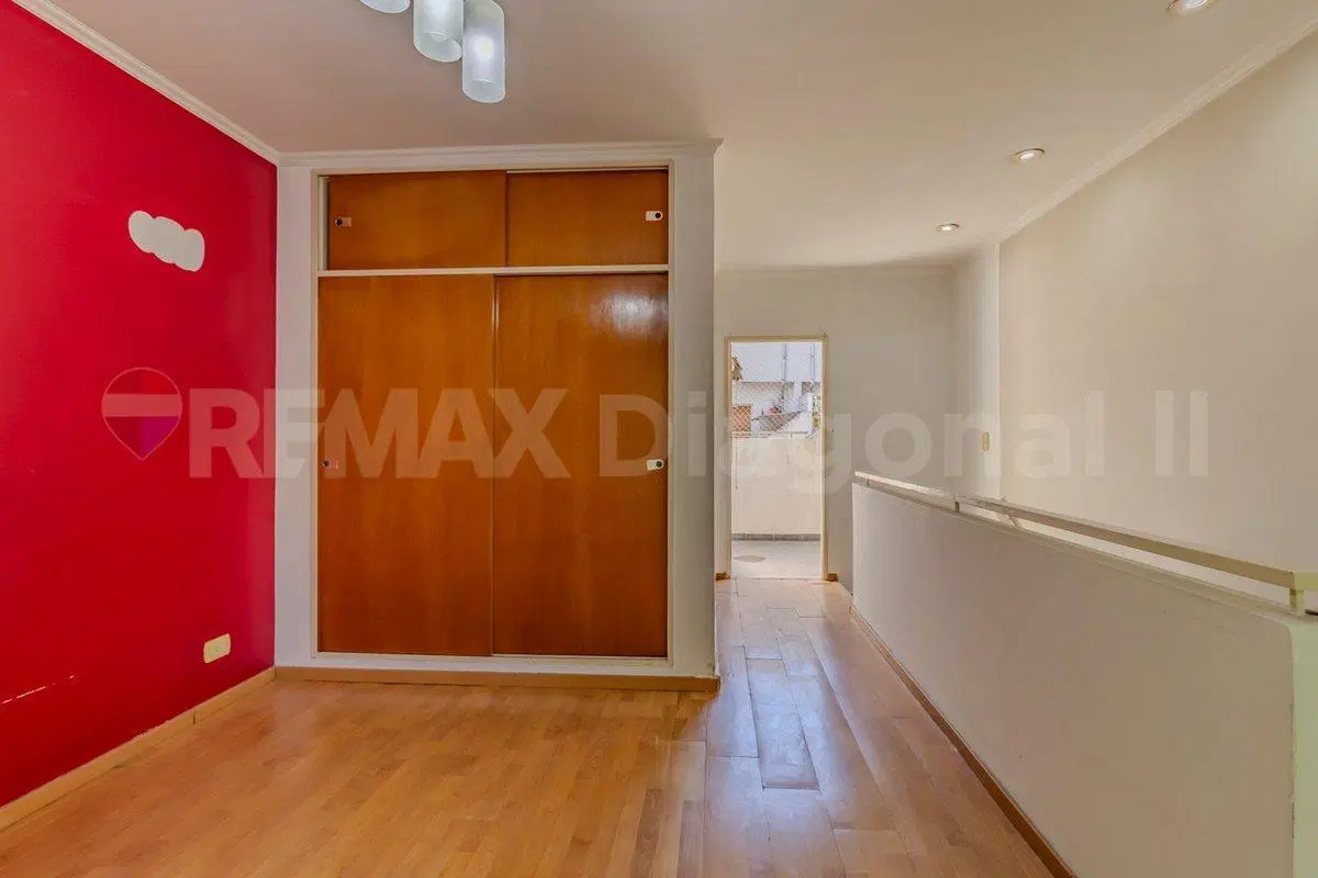 DUPLEX EN VENTA EN MATADEROS -APTO CREDITO- 3