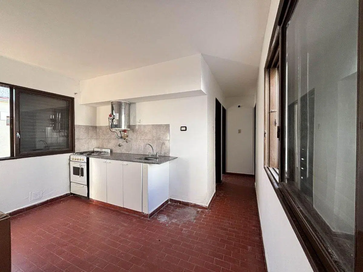 DEPARTAMENTO EN VENTA LA PLATA 4