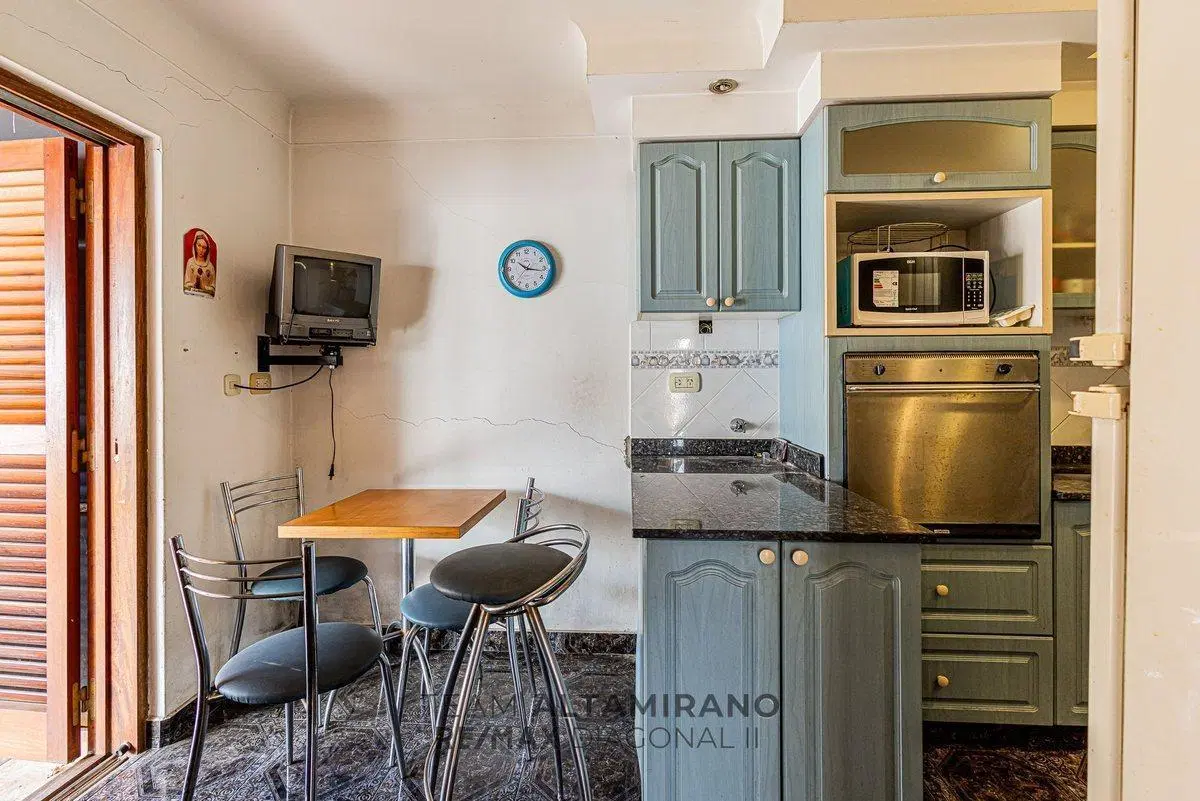 CASA EN VENTA 2 DORMITORIOS EN BERISSO 3