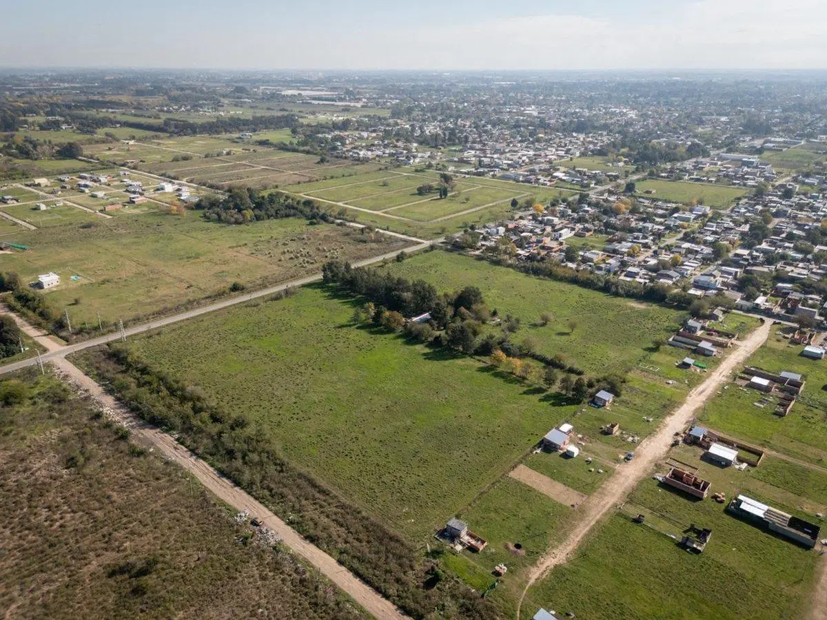 LOTE EN VENTA LA PLATA 3