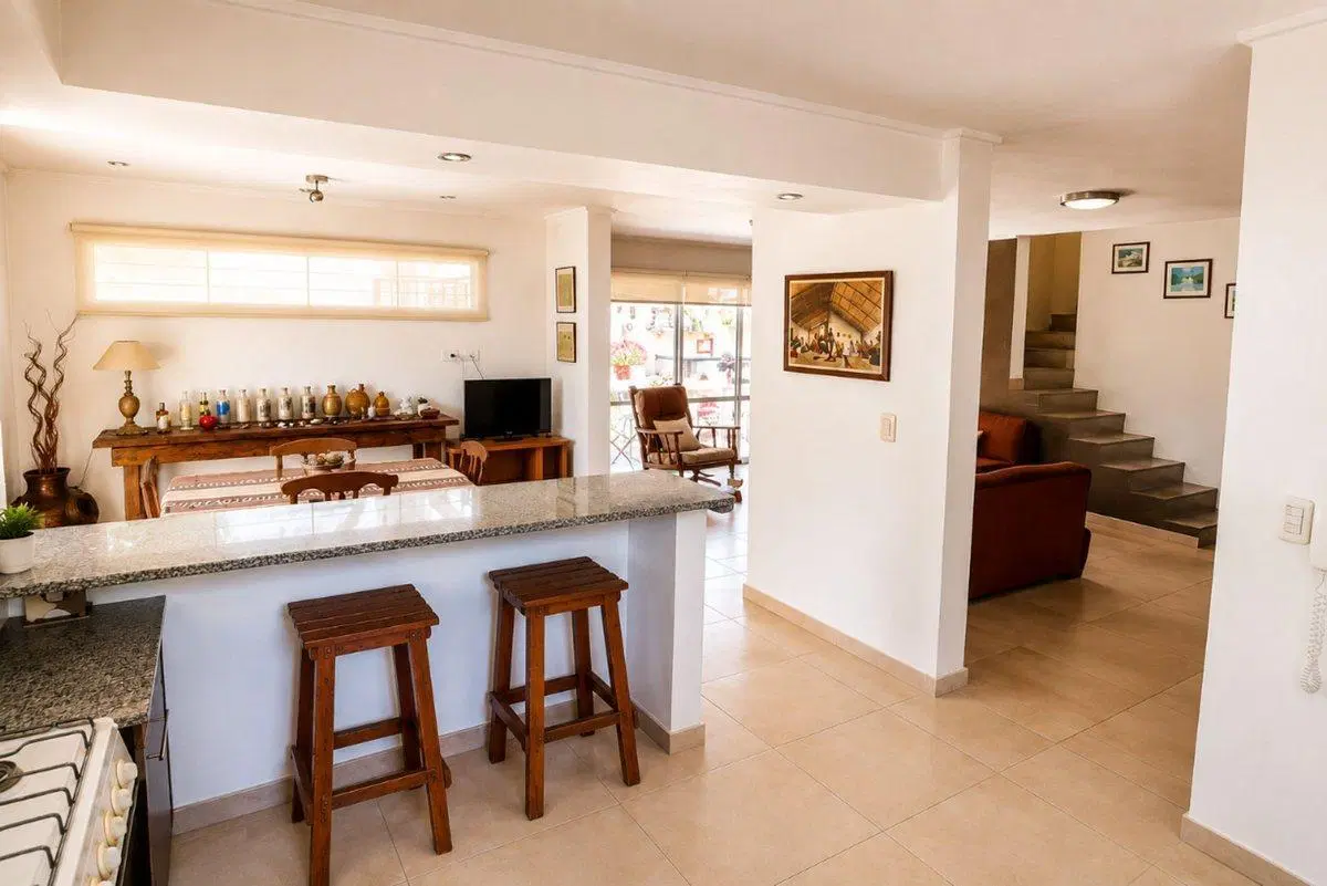 CASA EN VENTA CITY BELL 2