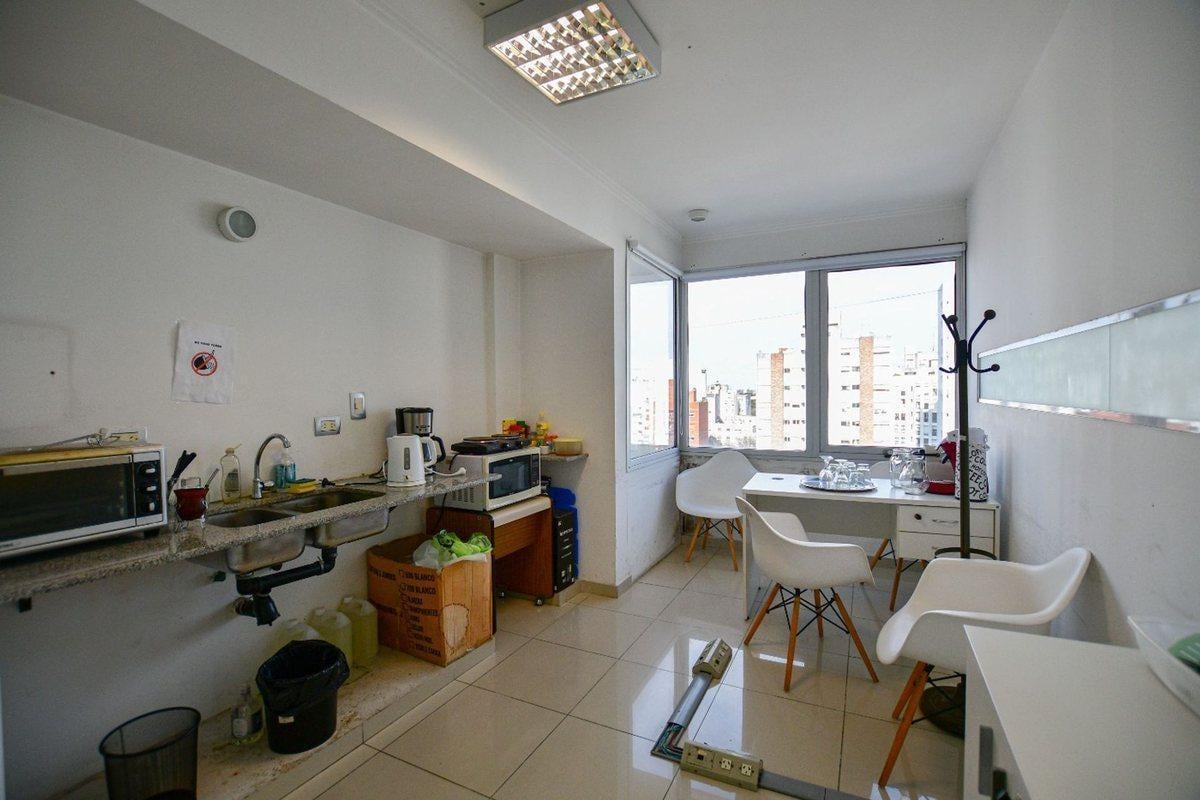 EDIFICIO EN VENTA LA PLATA - OFICINAS