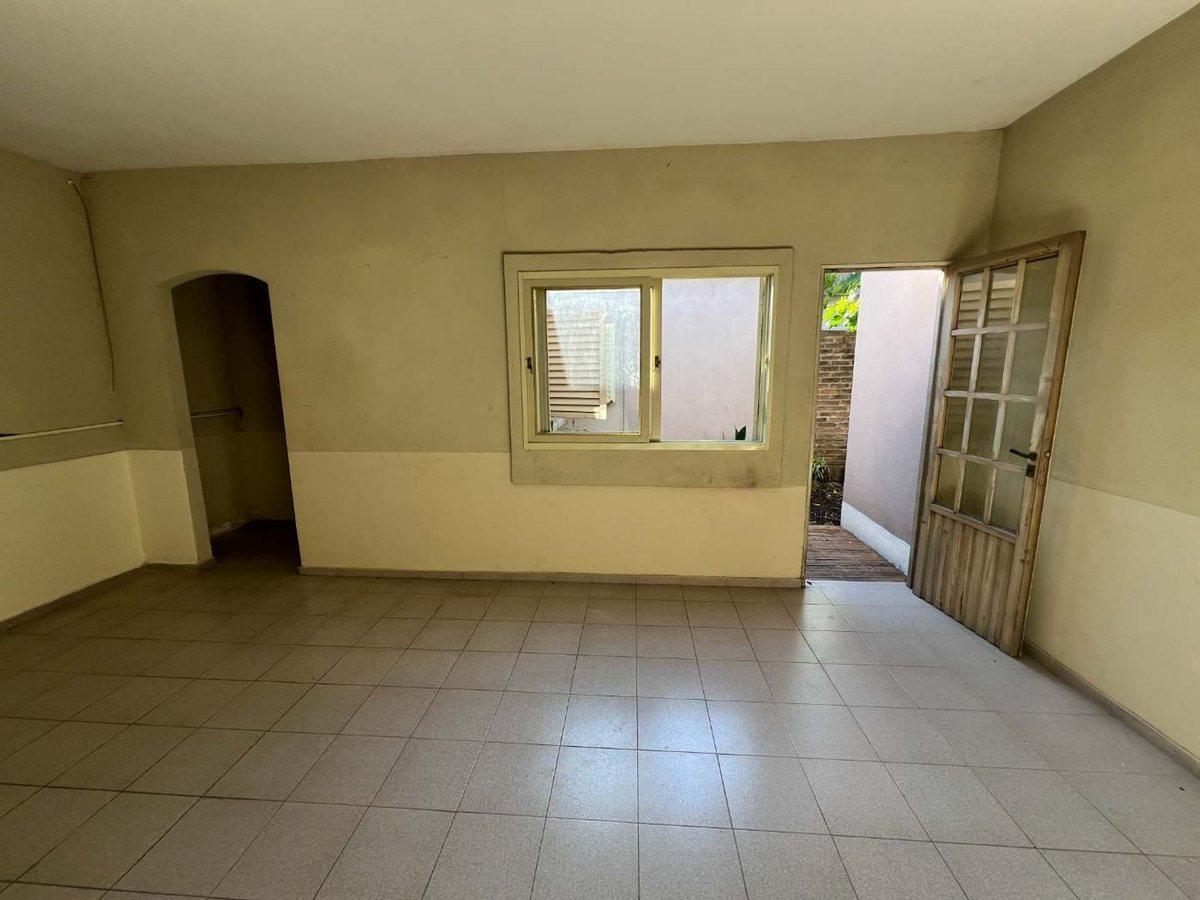 PH CON PATIO EN VENTA - TOLOSA, LA PLATA