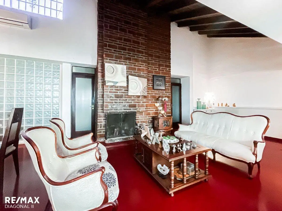 CASA EN VENTA EN LA PLATA 4