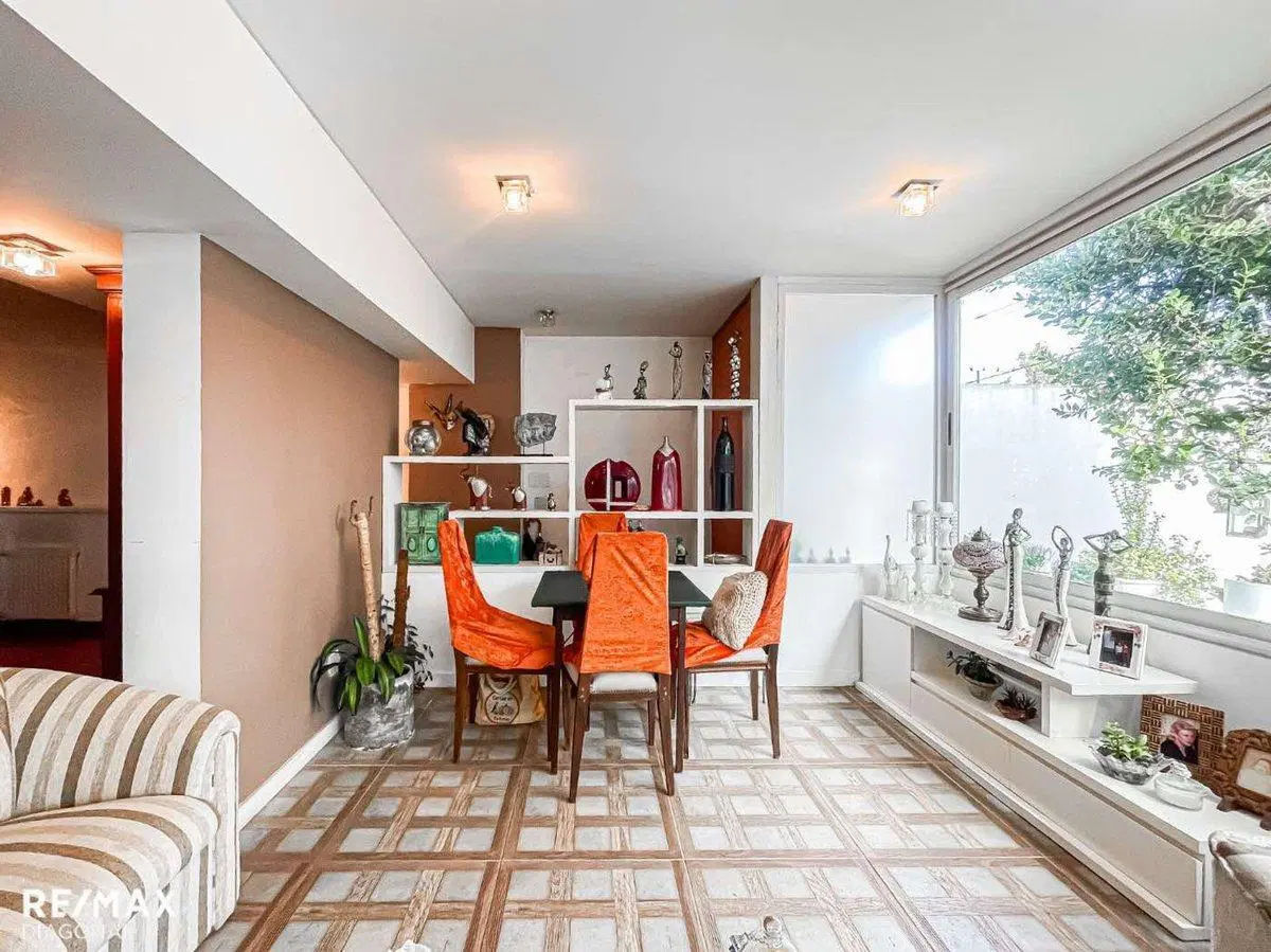 CASA EN VENTA EN LA PLATA 5