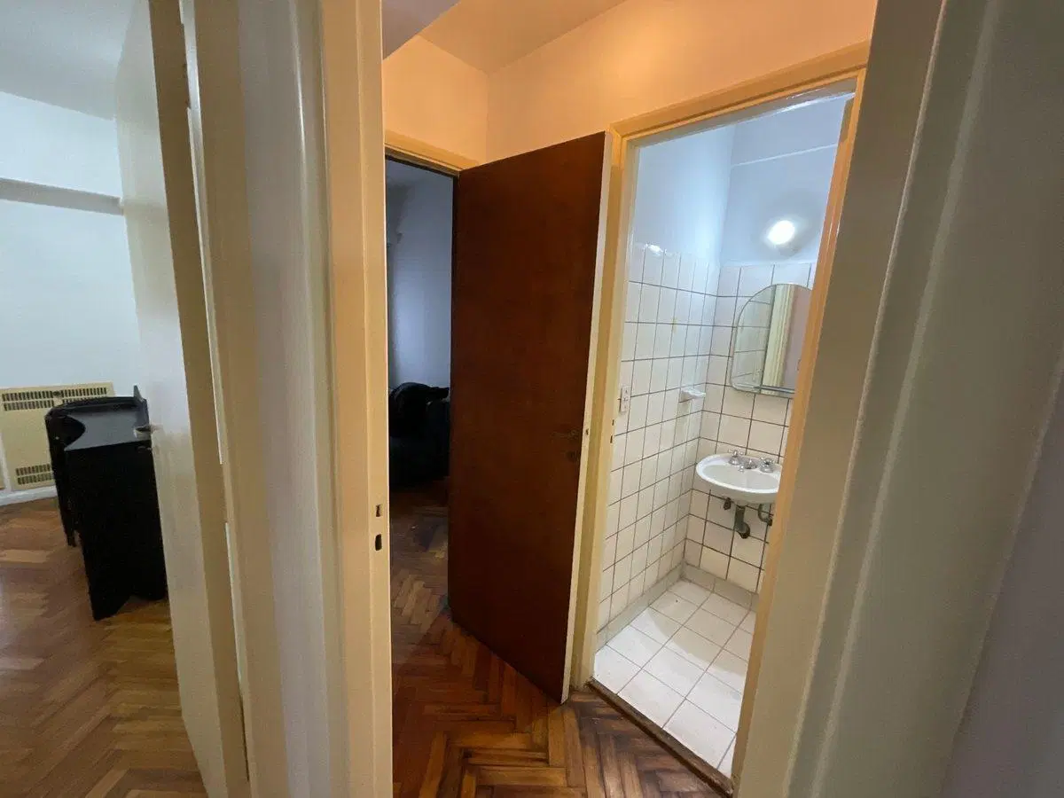 DEPARTAMENTO EN VENTA ALMAGRO 4